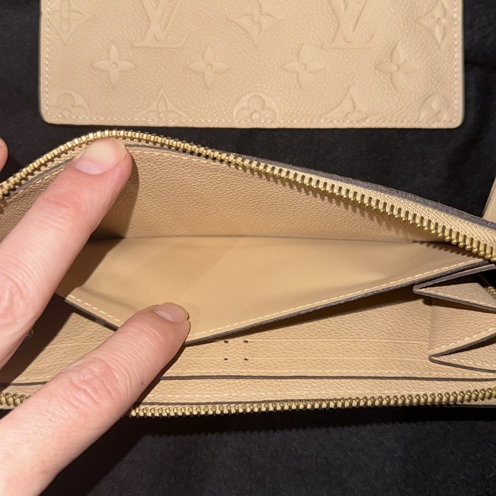 Women’s or Men’s Brand New Louis Vuitton Empriente Zippy Wallet! All inclusive - Picture 9 of 17